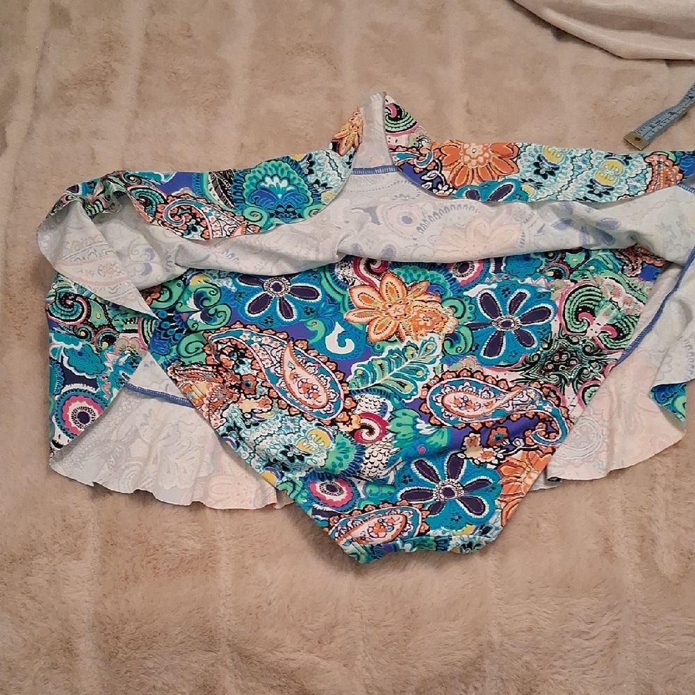 Colorful Paisley Bikini Bottoms - Picture 4 of 8